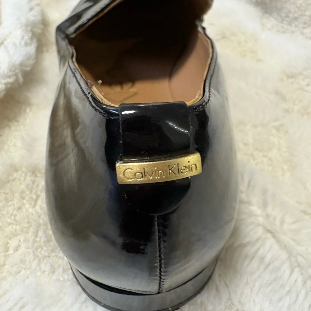 Calvin Klein Shiny Black Women's Flats - Picture 3 of 5